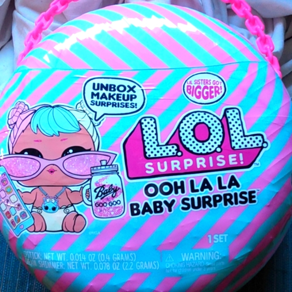 Lol surprise ooh la la baby surprise new in box